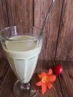 Milky corn juice