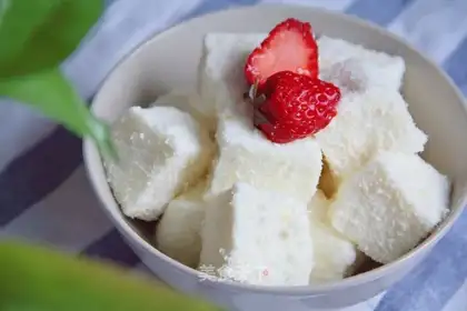 Small milk coconut