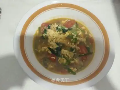 Spinach tomato egg soup