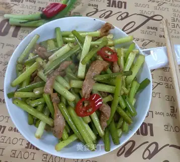 Garlic fried meat