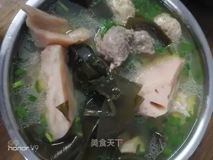 Mariko Liang Sea Riang Tang
