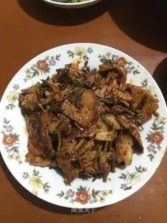 Spring sprouts with white meat