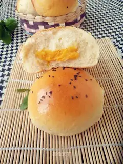 Fresh orange sauce bread