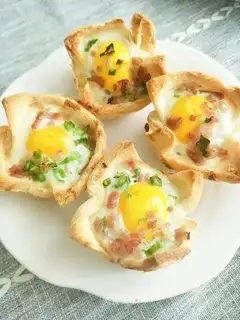 Bacon toast