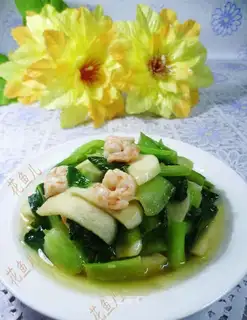 Shrimp is white and vealed