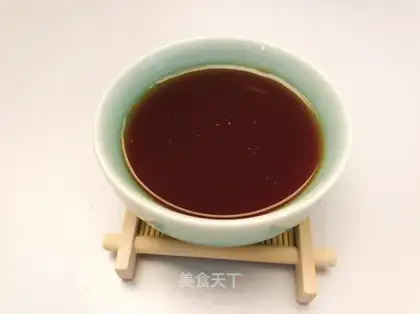 Red sugar ginger dates