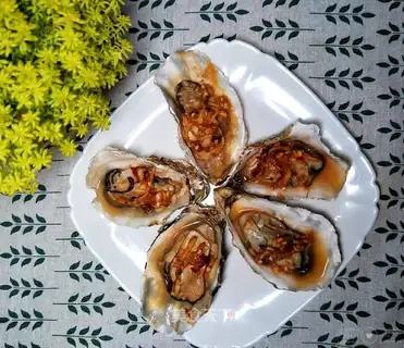 Grinded oysters