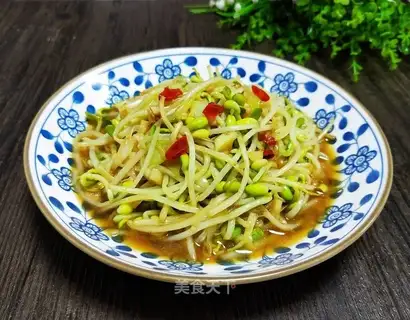 Pelican soybean sprouts