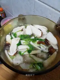 Cream beef soup