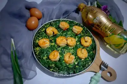Shrimp fried eggs