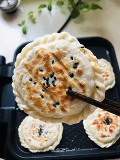 A dumpling pie