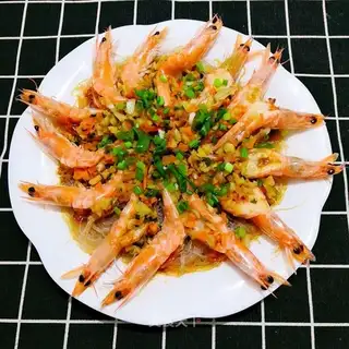 Garlic fan steamed shrimp