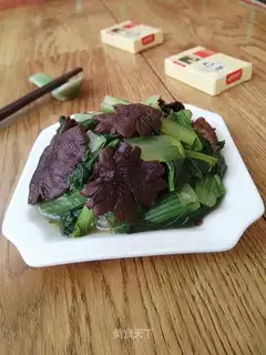 Scrambled cabbage