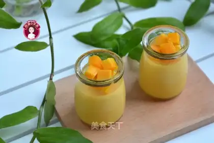 Mango pudding
