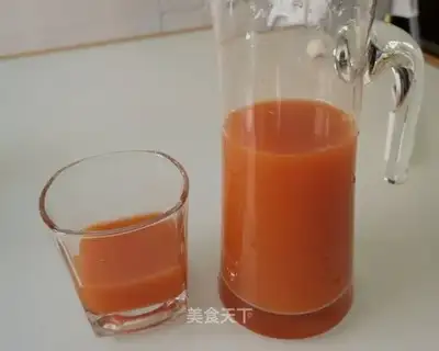 Tomato apple juice