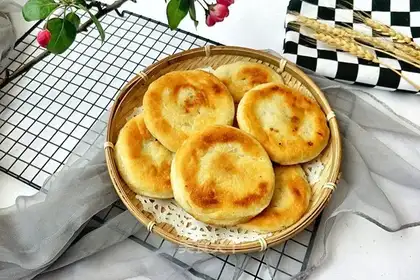 Sprayed bean pie