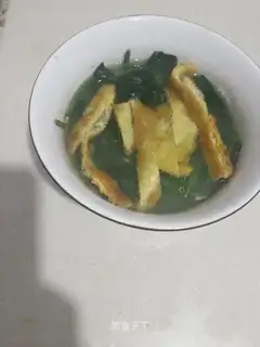 Egg shrimp spinach soup