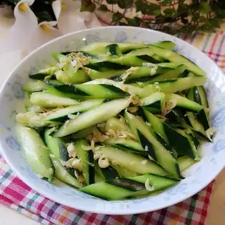 Shrimp-skinned cucumber