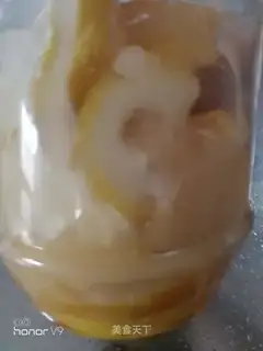 Honey Lemon