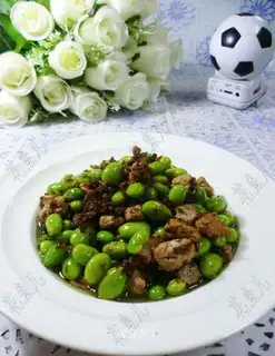 Sprouts, fried beans