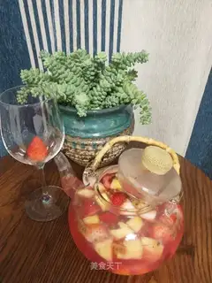 Spring fruit tea