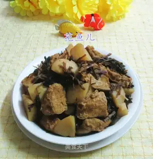 Plumsy potatoes and sour chickens