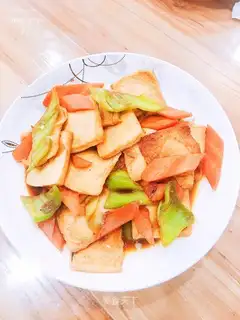 Carrot burns tofu