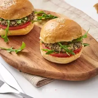 A quinoa vegetable burger