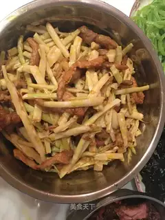 Scrambled meat