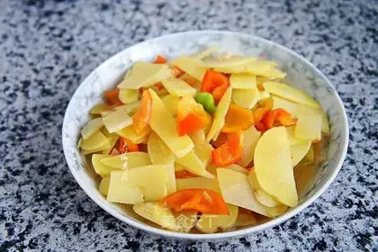 Pepper potato chips