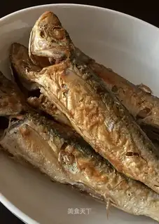 Fried mackerel