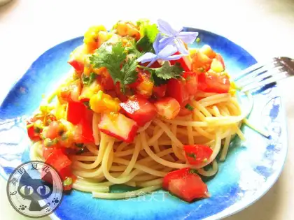 Italian fruit noodles