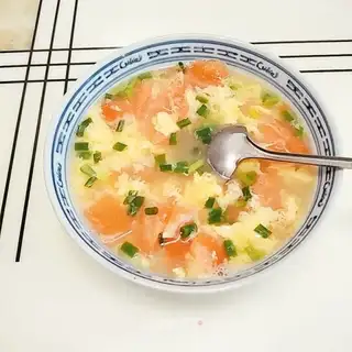 Tomato egg soup
