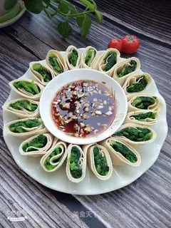 Beanie spinach rolls