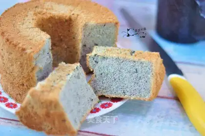 Black sesame ricin cake