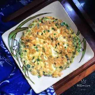Cream fried eggs