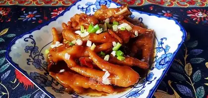 Chicken claws