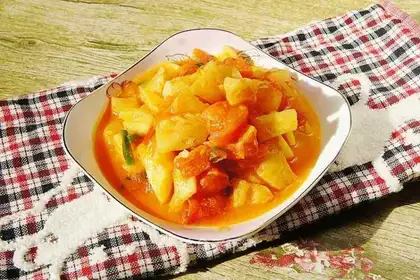 Pineapple fried tomatoes