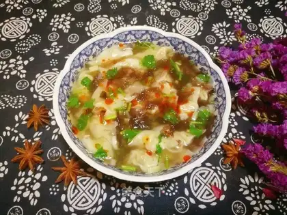 Pork and sour soup