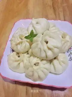 Pumpkin fan buns