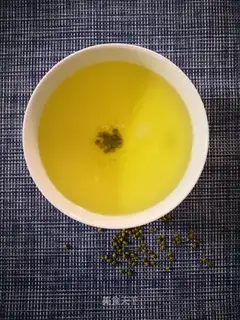 Green bean soup