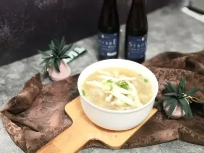The pine mushroom soup