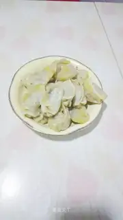Pure pork dumplings