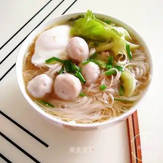Fish noodles