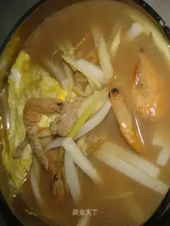 Three delicacies soup cake
