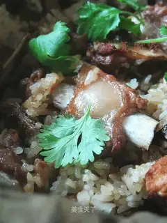 Steamed pork ribs with lotus fragrant glutinous rice