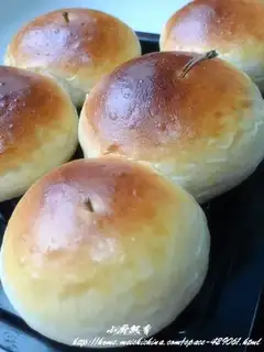 Milk apple bread