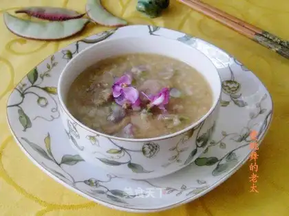 Porcelain bean slices and glutinous rice porridge