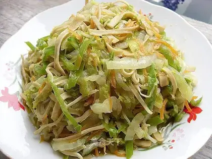 stir-fried shredded cabbage