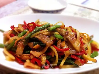stir-fried kidney beans and mushrooms